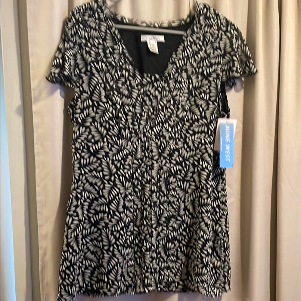 Nine West Black and White Blouse Classic Top NWT size 12